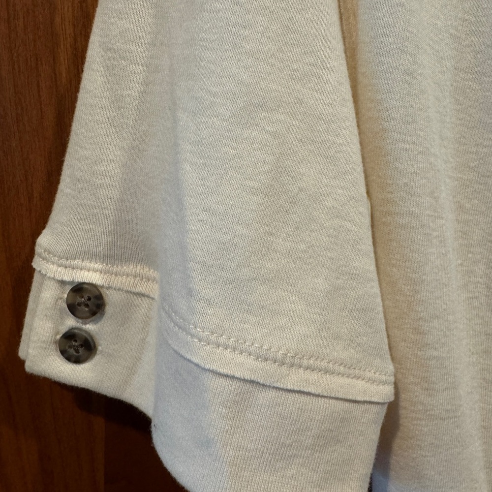 American Eagle Off-White Wrap Front Top - Picture 6 of 10